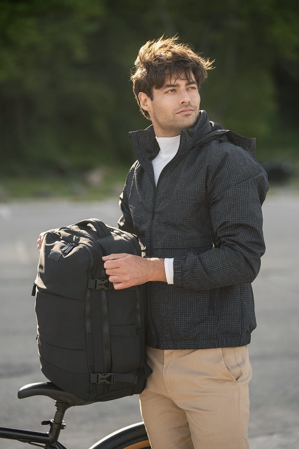 Jack Abrahams The Diego 19-In Nylon Travel Backpack with Shoe Compartment